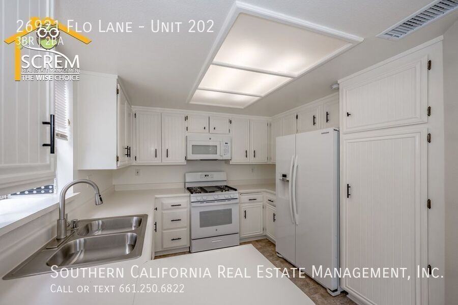 26921 Flo Ln #202 - Photo 7 of 23