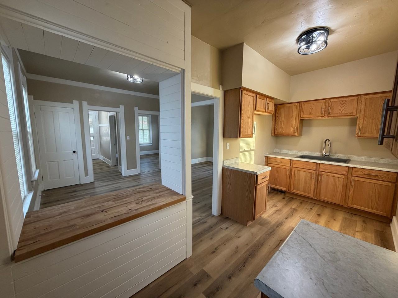 708 N 10th St - Photo 2 of 13