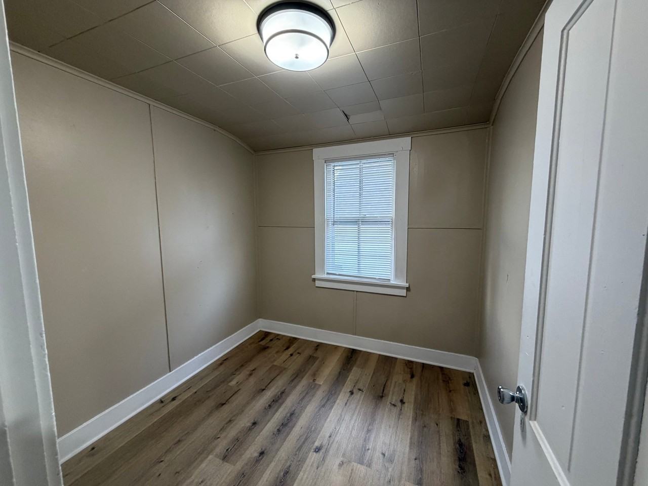 708 N 10th St - Photo 7 of 13