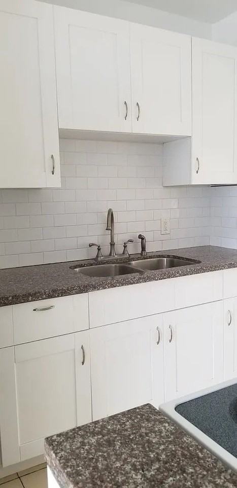 6436 Sw 32nd St - Photo 6 of 10