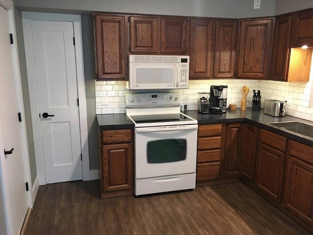 808 Livingston St - Photo 5 of 20