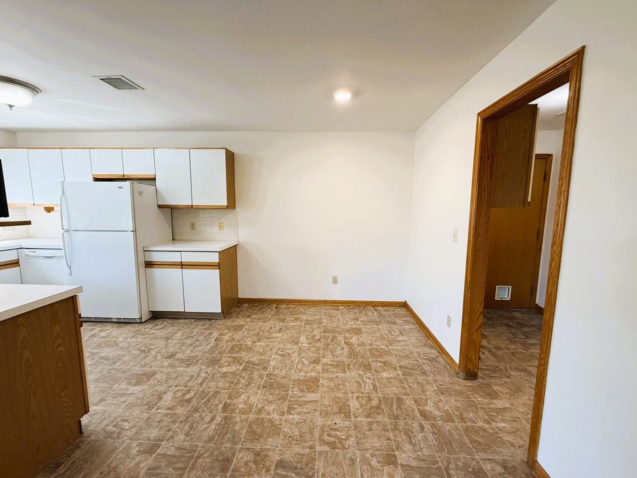 6126 E Gilbert St - Photo 4 of 19