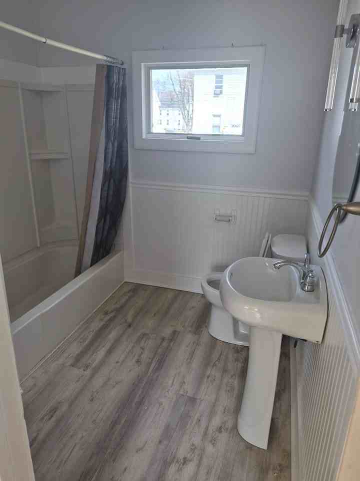 9 Maple St - Photo 5 of 9