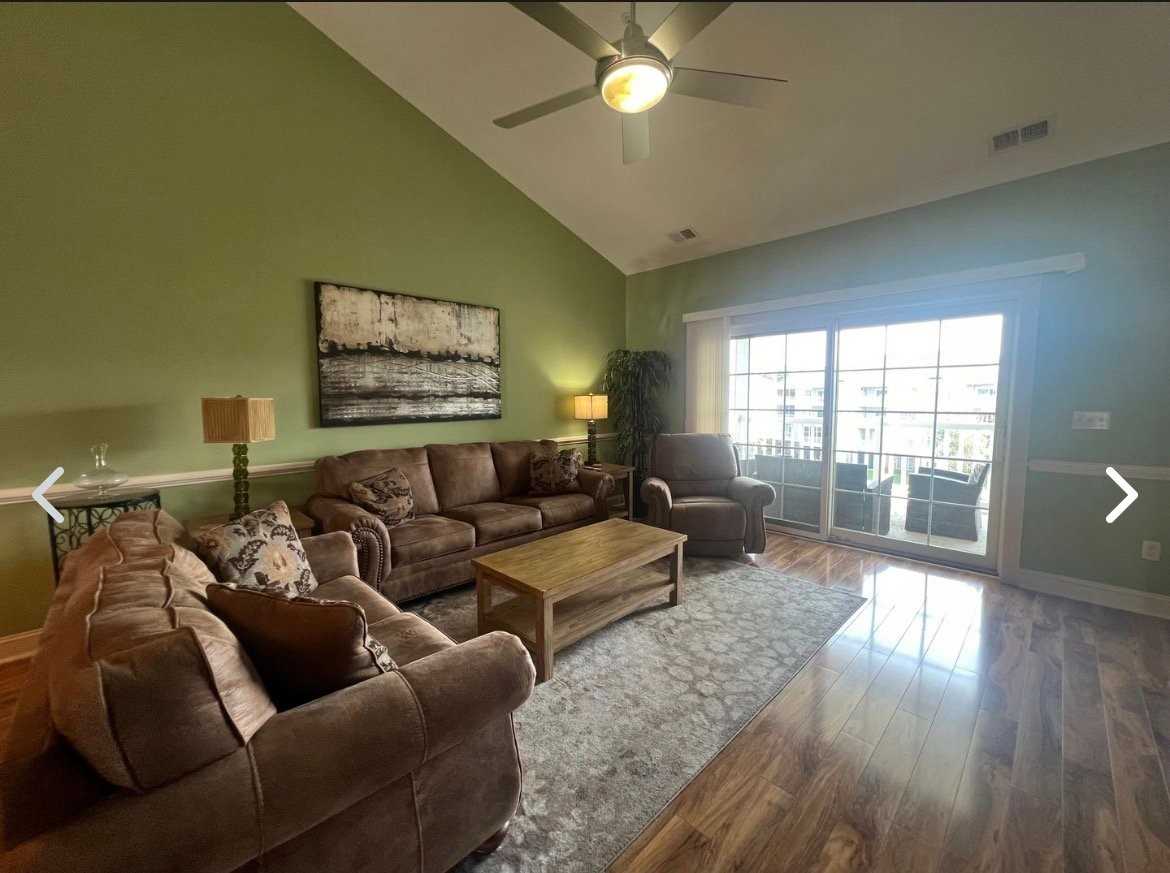 4887 Luster Leaf Cir #402 - Photo 4 of 13