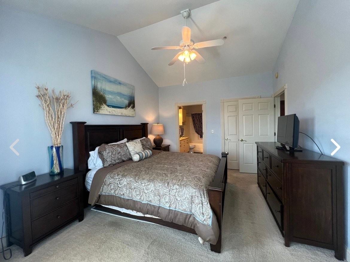 4887 Luster Leaf Cir #402 - Photo 7 of 13