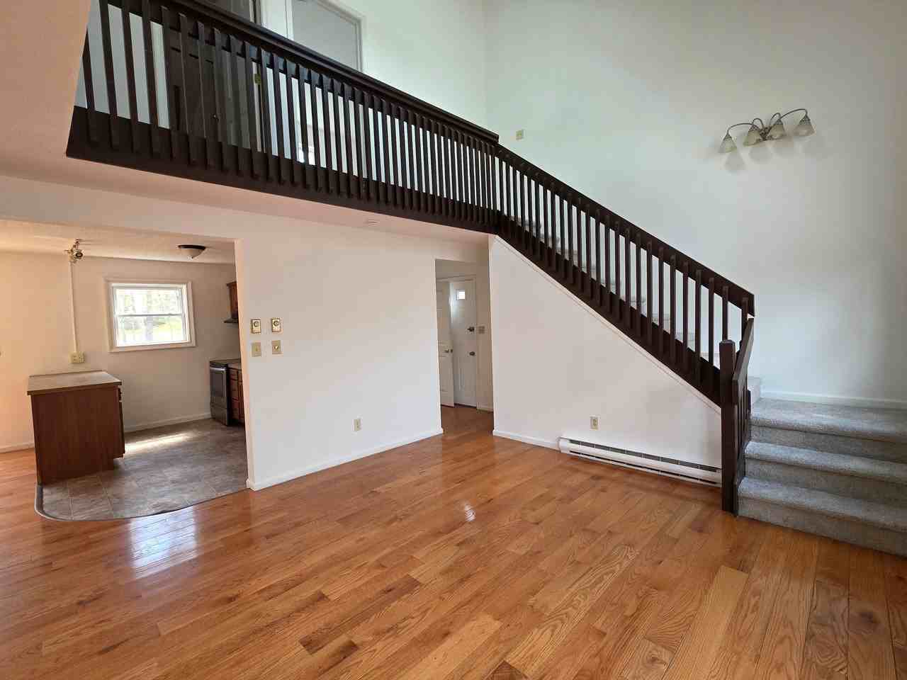 362 Somerset Dr - Photo 5 of 12