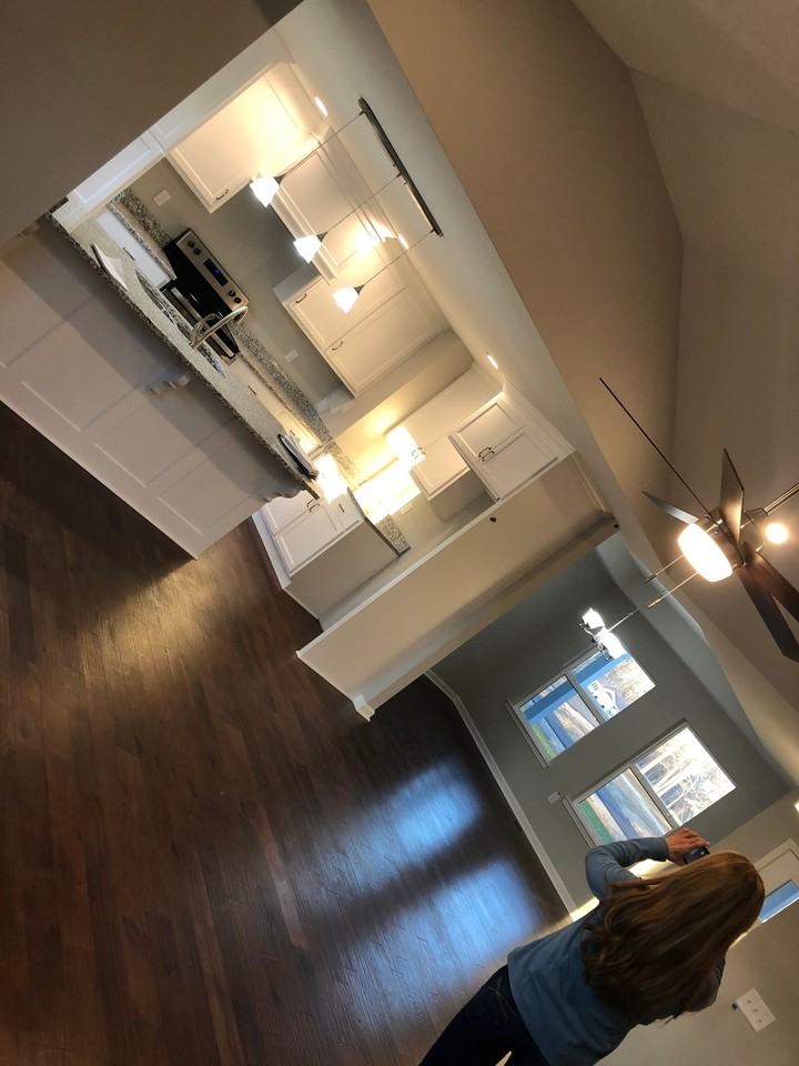 300 Clancey Ln - Photo 7 of 15