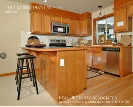 1162 N 198th St #15 - Photo 5 of 10