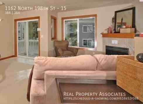 1162 N 198th St #15 - Photo 6 of 10