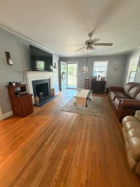 412 S 5th St - Photo 4 of 10