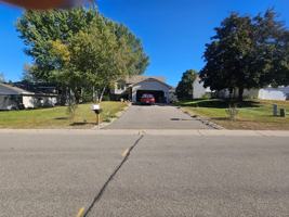 featured image of 10259 Englewood Dr