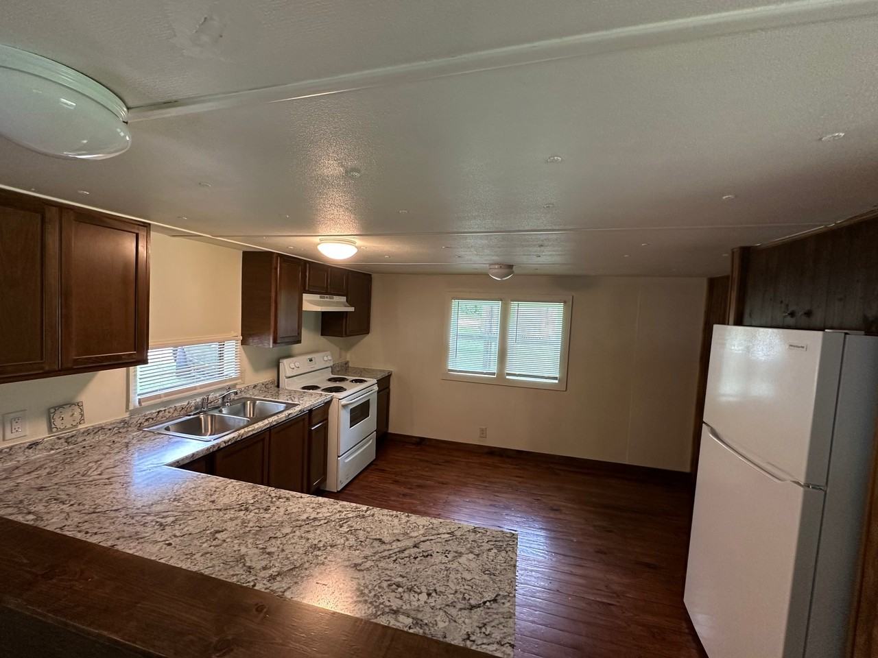 85 Young Rd #G - Photo 4 of 10