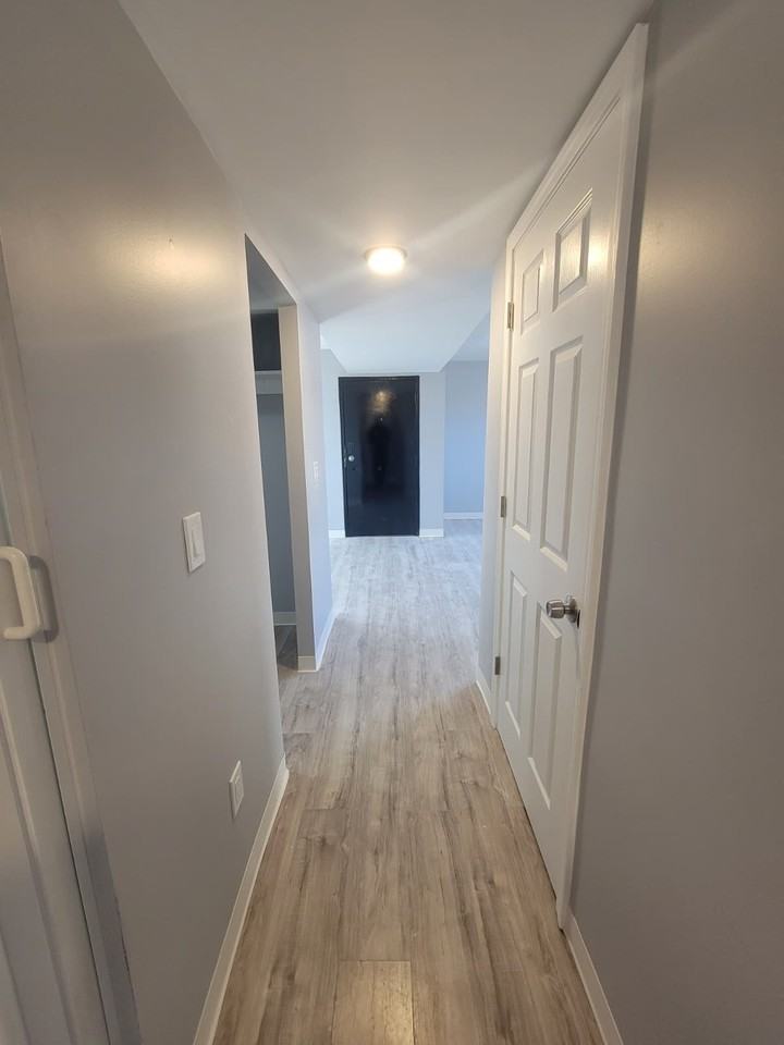 1808 N James H Mcgee Blvd #B - Photo 2 of 12