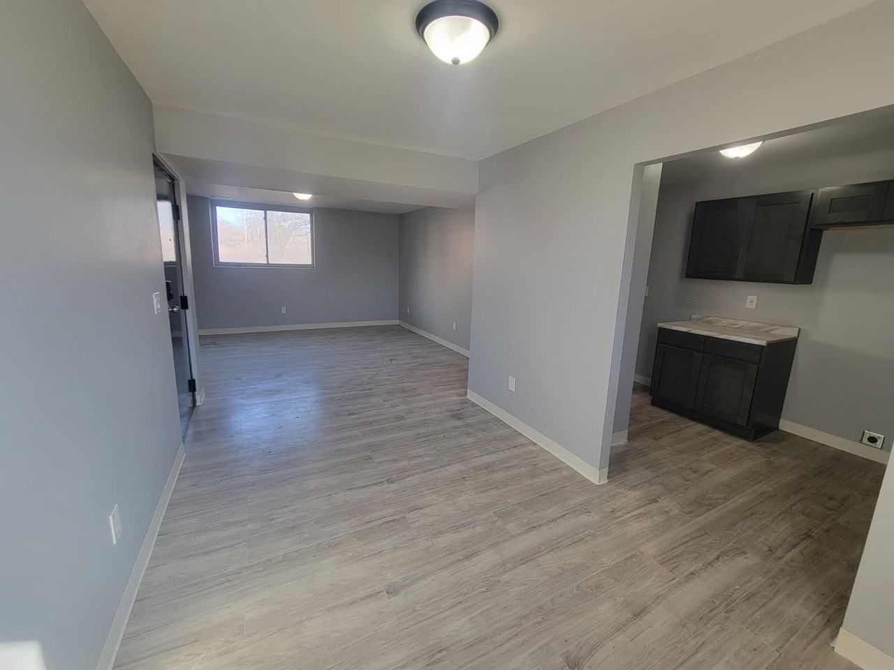 1808 N James H Mcgee Blvd #B - Photo 4 of 12