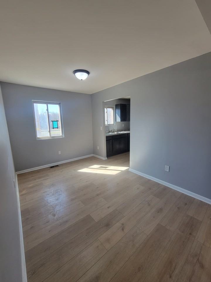 1808 N James H Mcgee Blvd #C - Photo 2 of 18