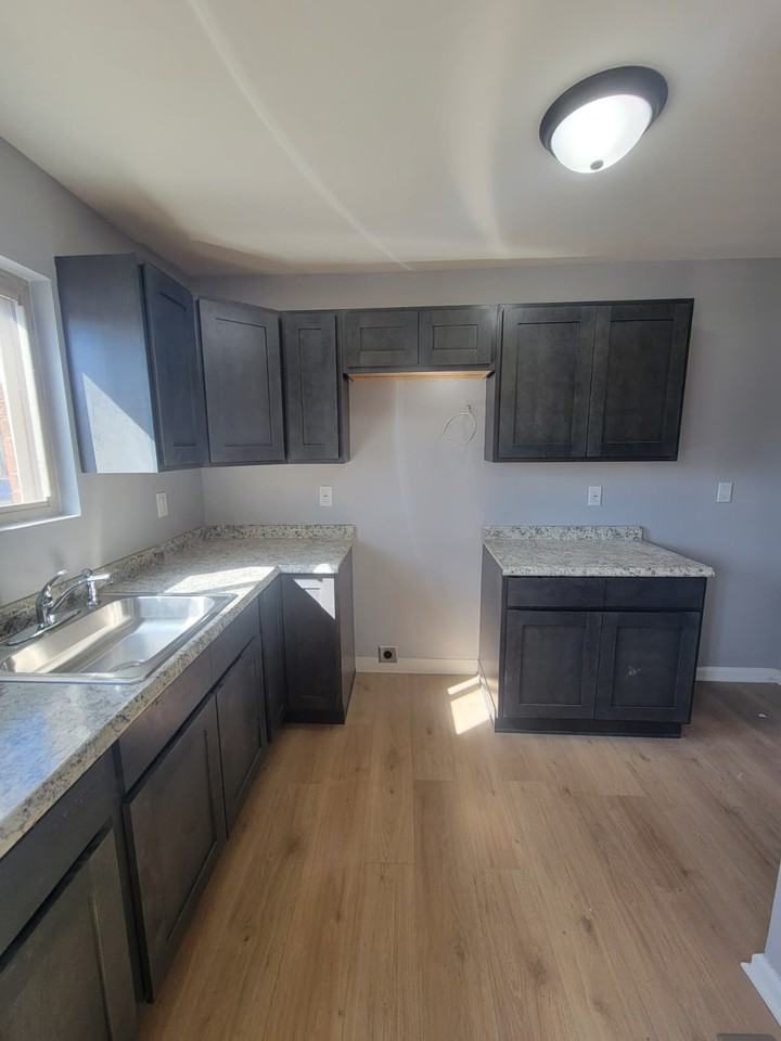 1808 N James H Mcgee Blvd #C - Photo 6 of 18