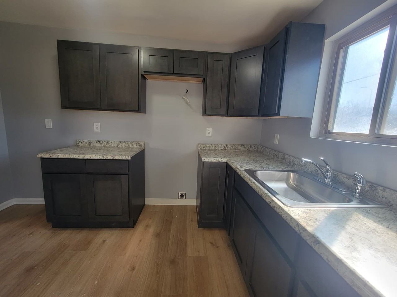 1808 N James H Mcgee Blvd #D - Photo 6 of 20