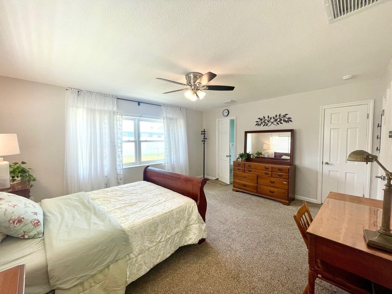 4510 Cranston Pl - Photo 4 of 9