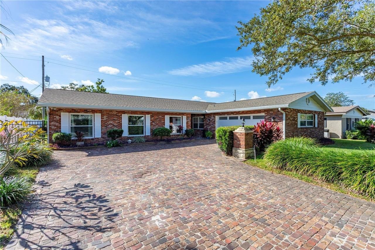 4510 Cranston Pl - Photo 7 of 9