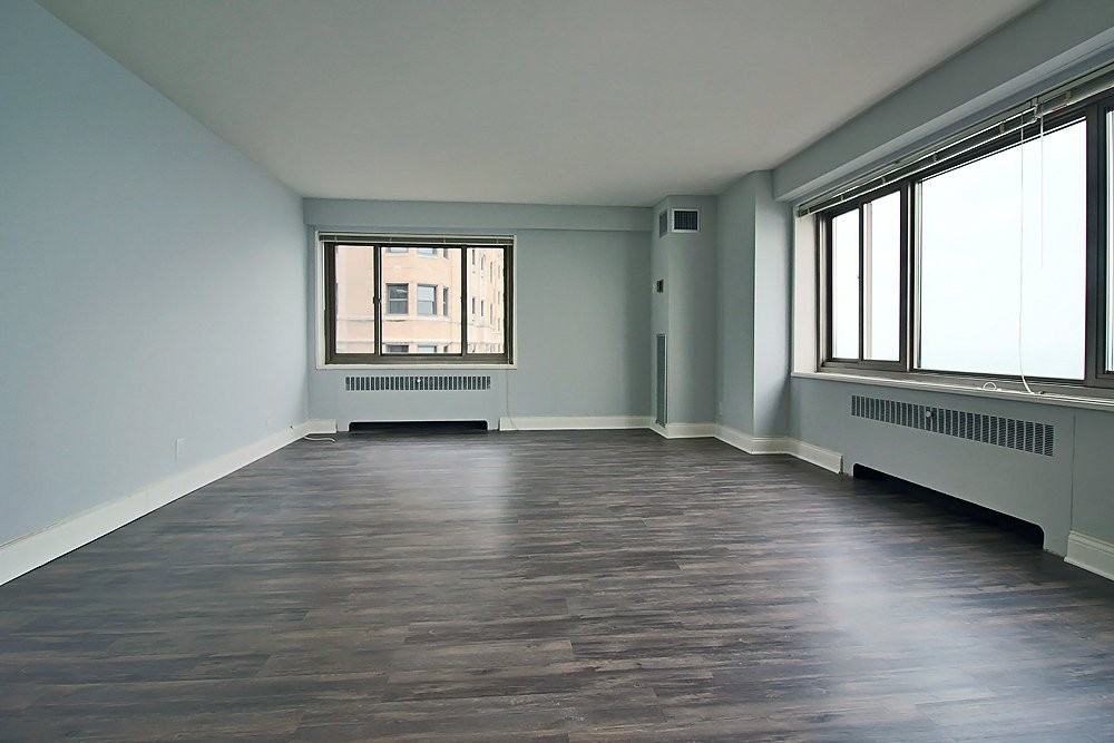 1301 N Ritchie Ct - Photo 3 of 17