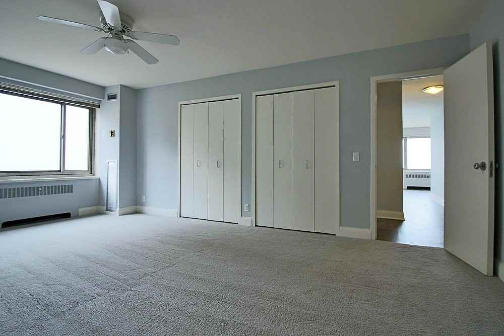 1301 N Ritchie Ct - Photo 7 of 17