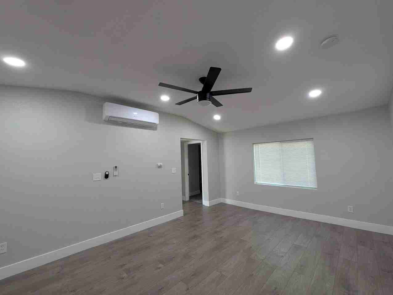 95 Arbol Ave - Photo 3 of 13