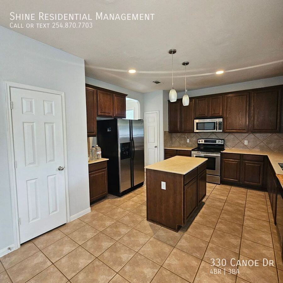 330 Canoe Dr - Photo 7 of 21