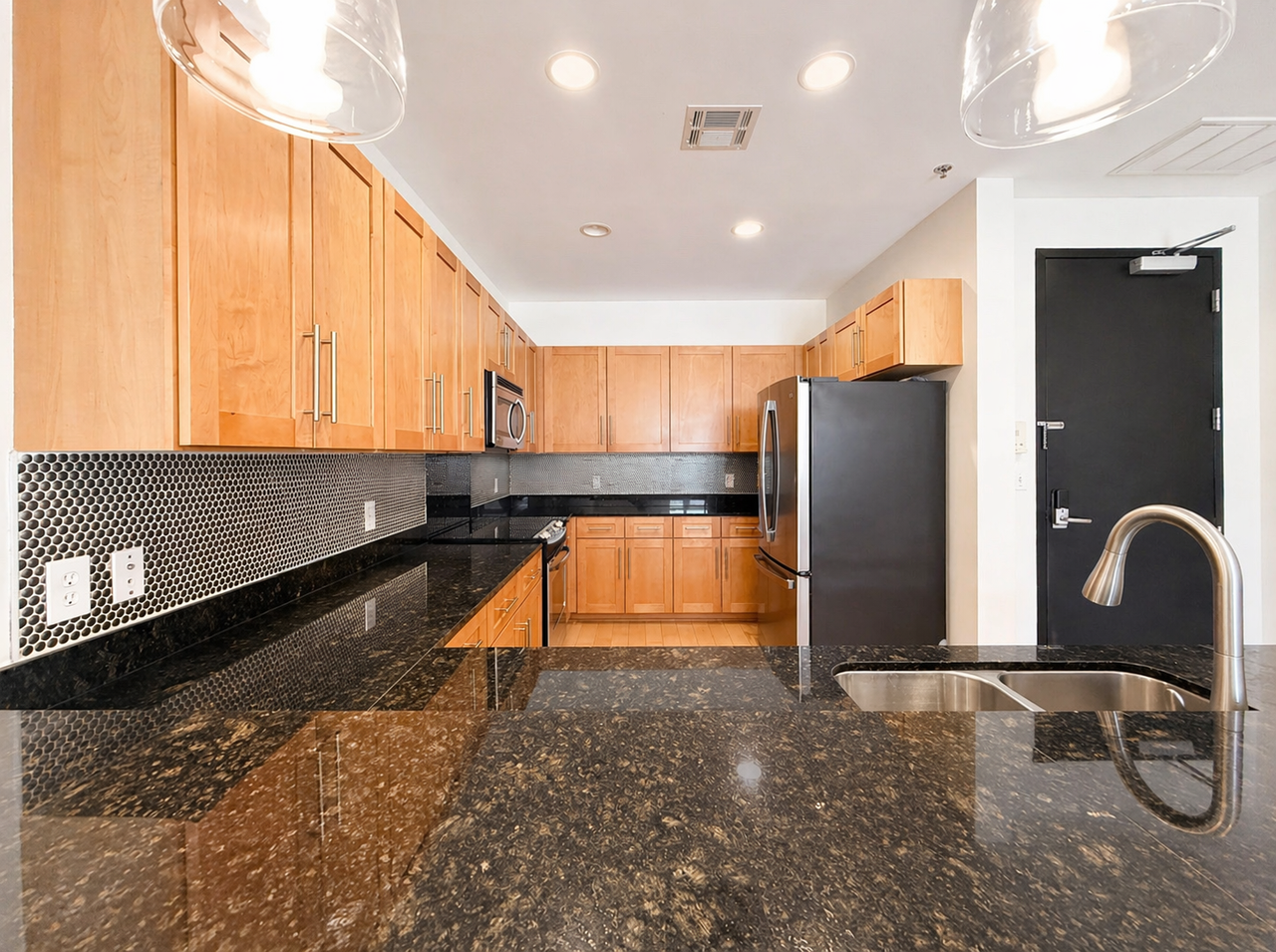 444 N Central Ave #1 - Photo 4 of 33