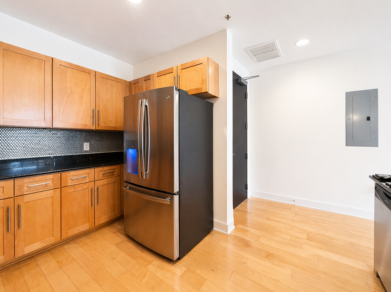 444 N Central Ave #1 - Photo 6 of 33