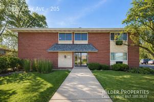 featured image of 709 W Park Ave #205