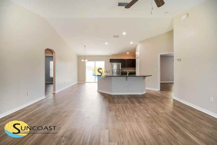 2836 Sw 161st Loop - Photo 5 of 20