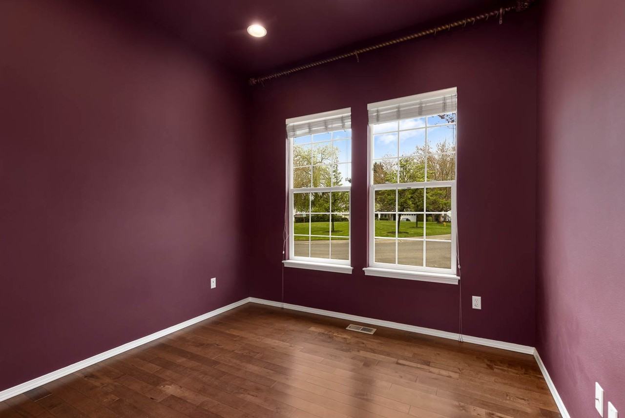 5031 Ne 4th Pl - Photo 2 of 19