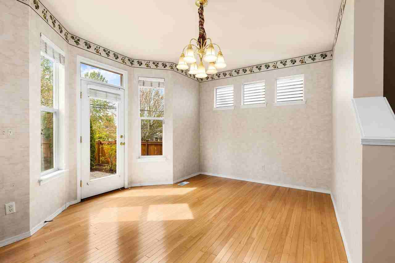 5031 Ne 4th Pl - Photo 6 of 19