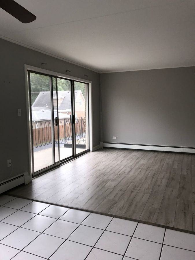 9735 S Cicero Ave #1SW - Photo 2 of 8