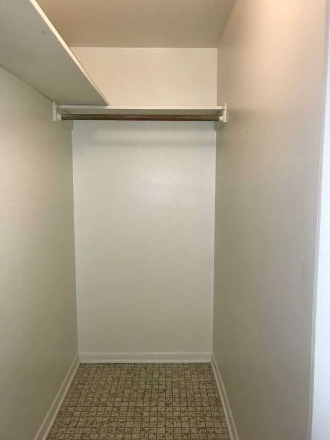 9735 S Cicero Ave #1SW - Photo 6 of 8