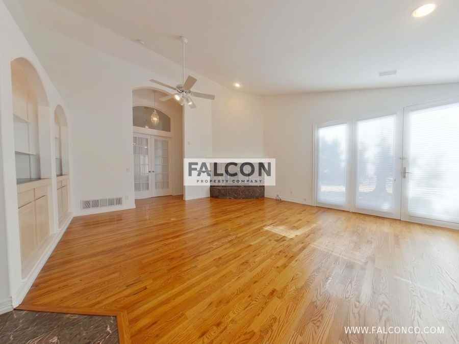 8369 Twinberry Pt - Photo 2 of 22