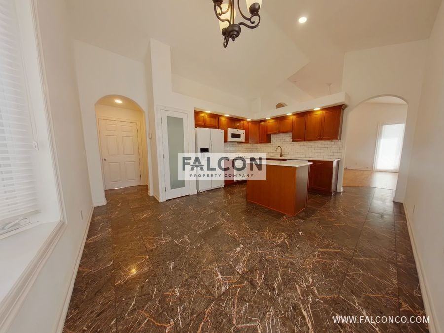 8369 Twinberry Pt - Photo 6 of 22