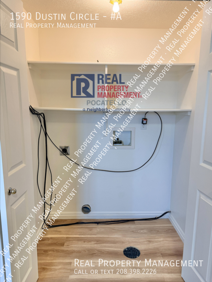 1590 Dustin Cir #A - Photo 6 of 15