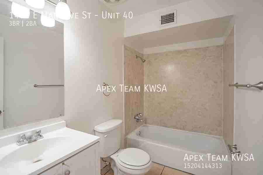 1402 E Manlove St #40 - Photo 7 of 30