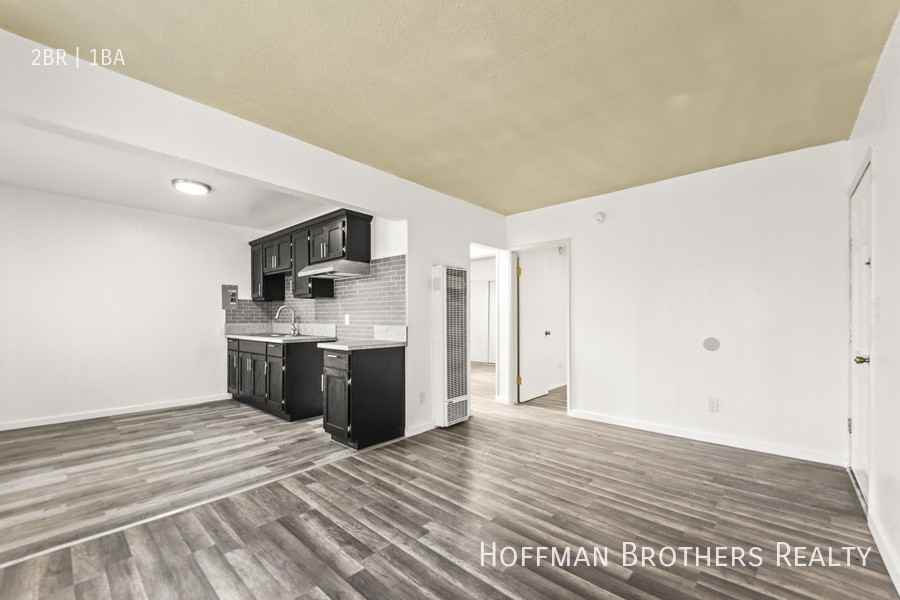 8027 S Broadway #6 - Photo 2 of 14