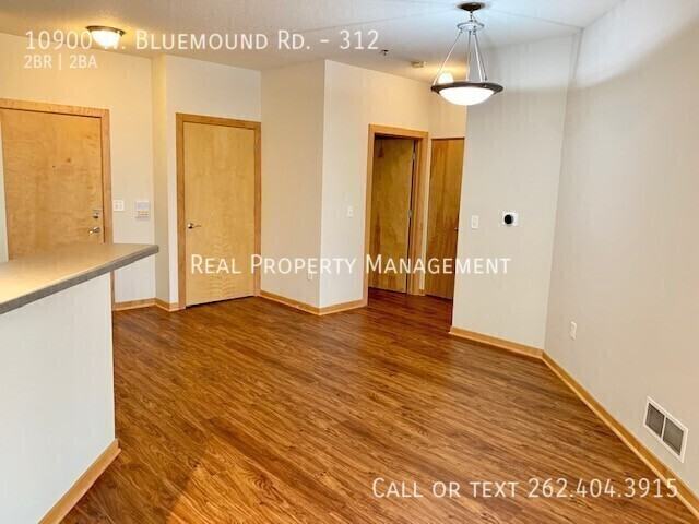 10900 W Bluemound Rd #312 - Photo 5 of 7