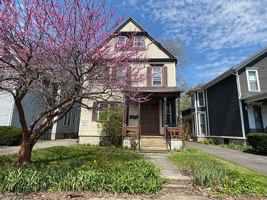 featured image of 13 Lafayette Park