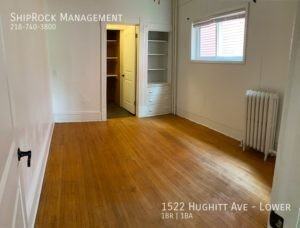 1522 Hughitt Ave - Photo 5 of 6