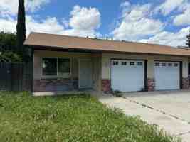 featured image of 513 N Riverside Dr #1