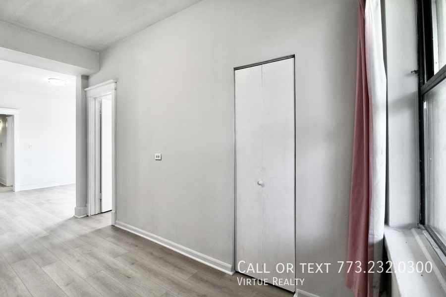 3720 S Indiana Ave #2 - Photo 4 of 39