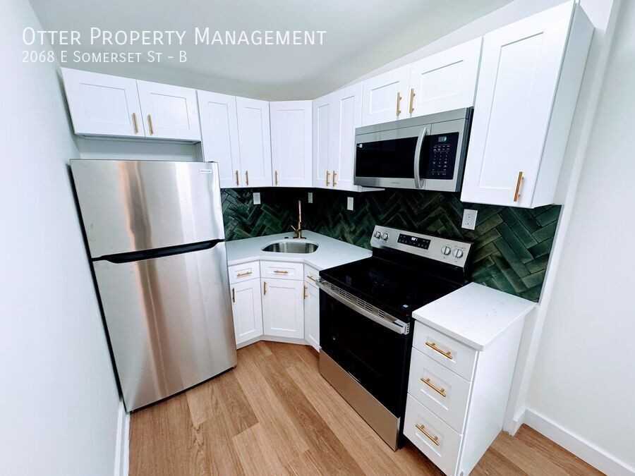 2068 E Somerset St #B - Photo 5 of 26