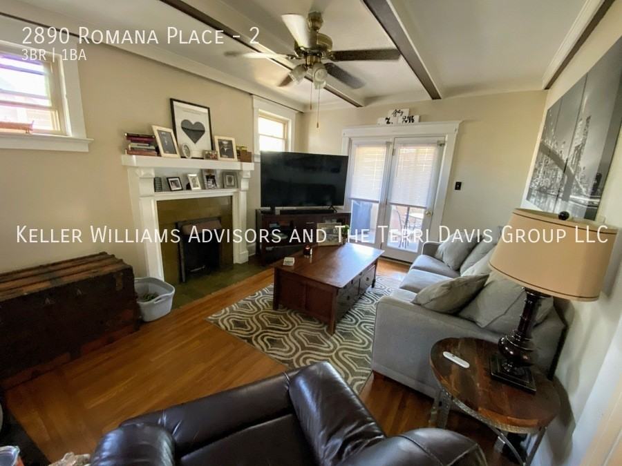 2890 Romana Pl #2 - Photo 4 of 17