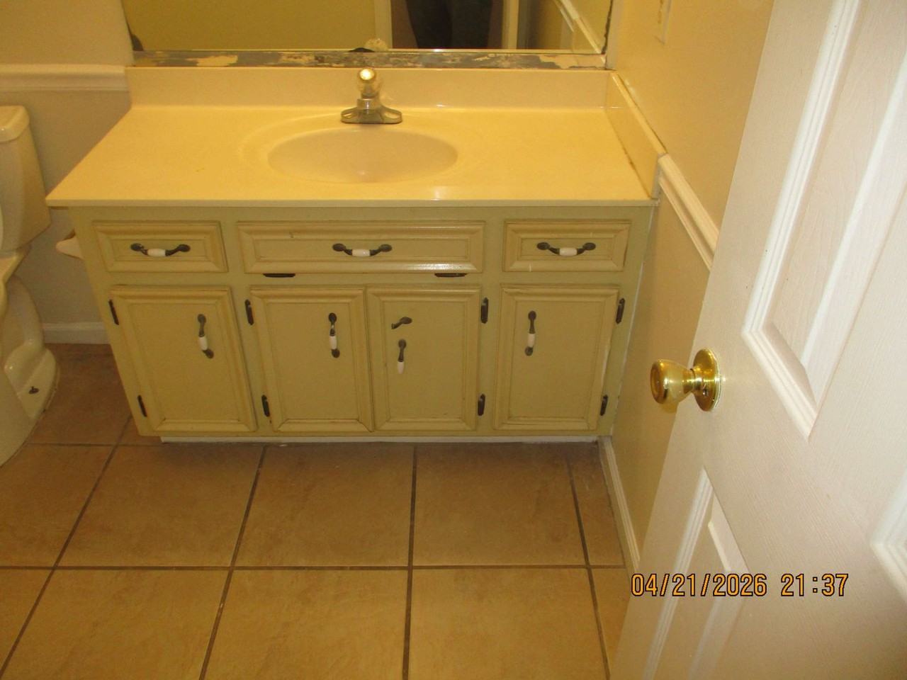 103 Acacia Ct Apt B - Photo 6 of 10