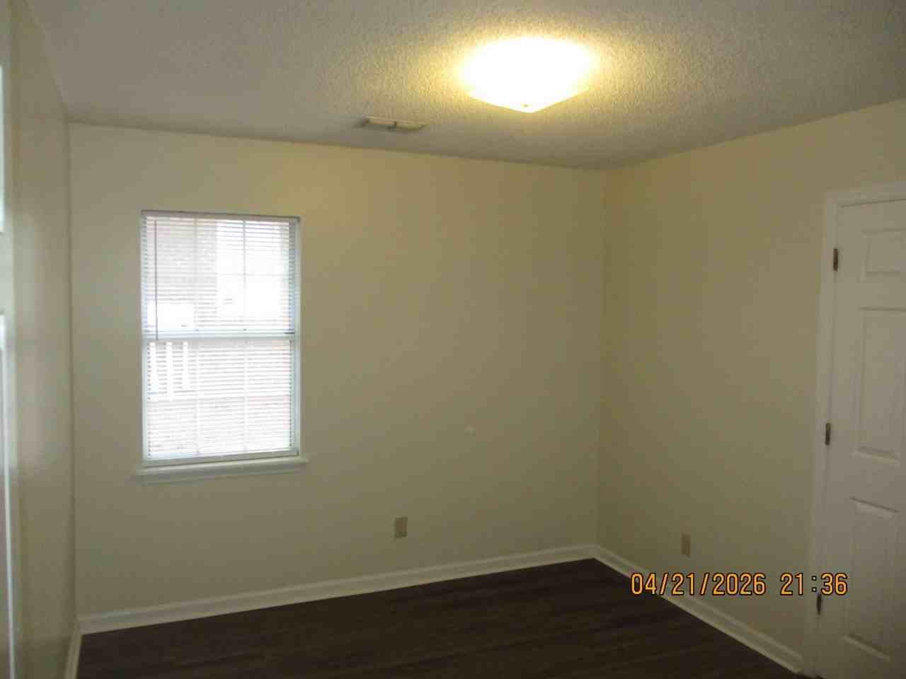 103 Acacia Ct Apt B - Photo 7 of 10