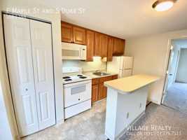 featured image of Maple & S Duke St #C